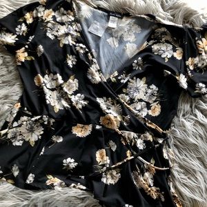 NWT Floral Peplum Wrap Top